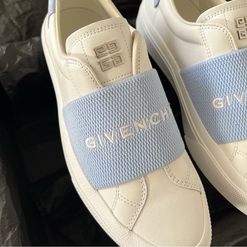 Givenchy City sport leather sneakers